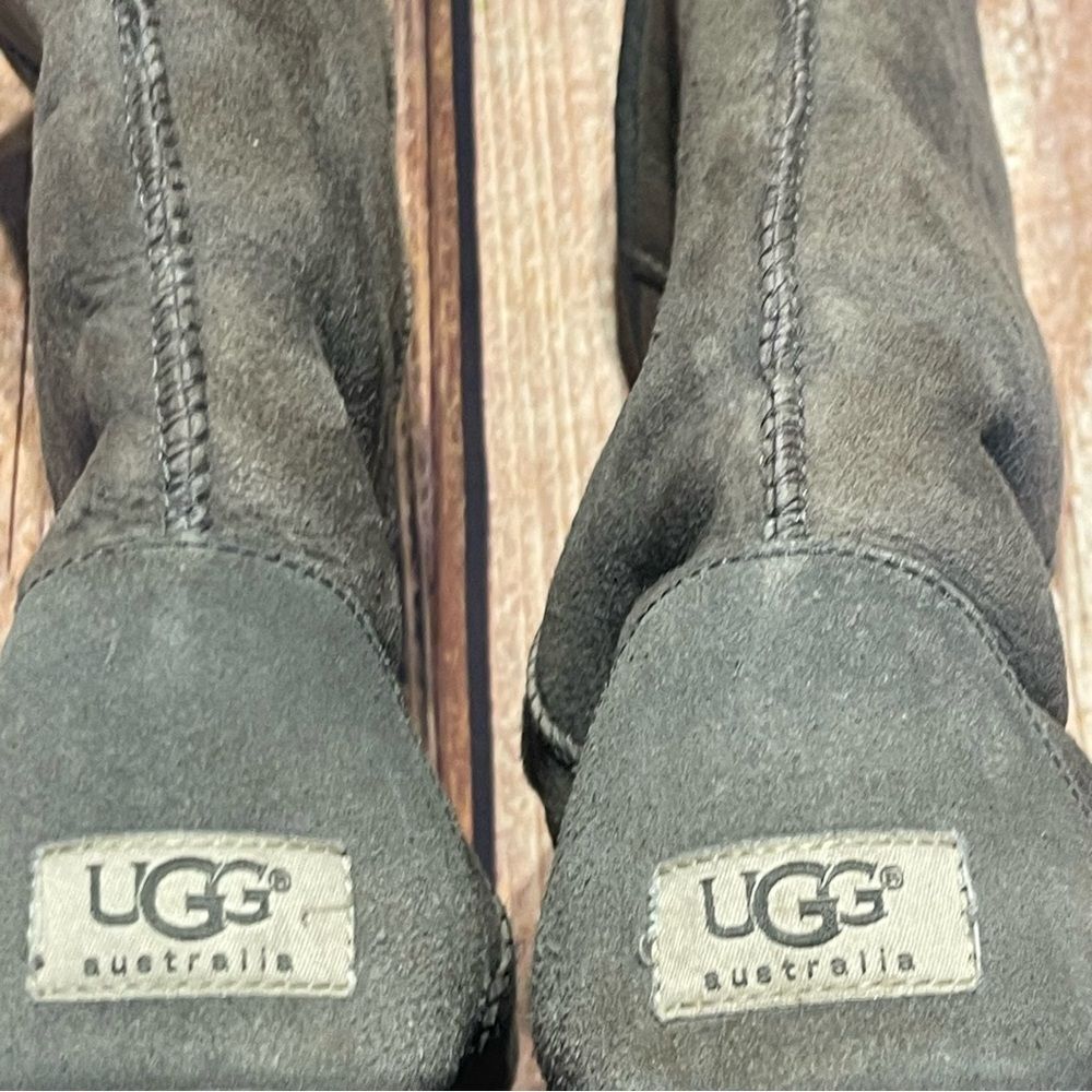 UGG Women's Black Suede Winter Boots